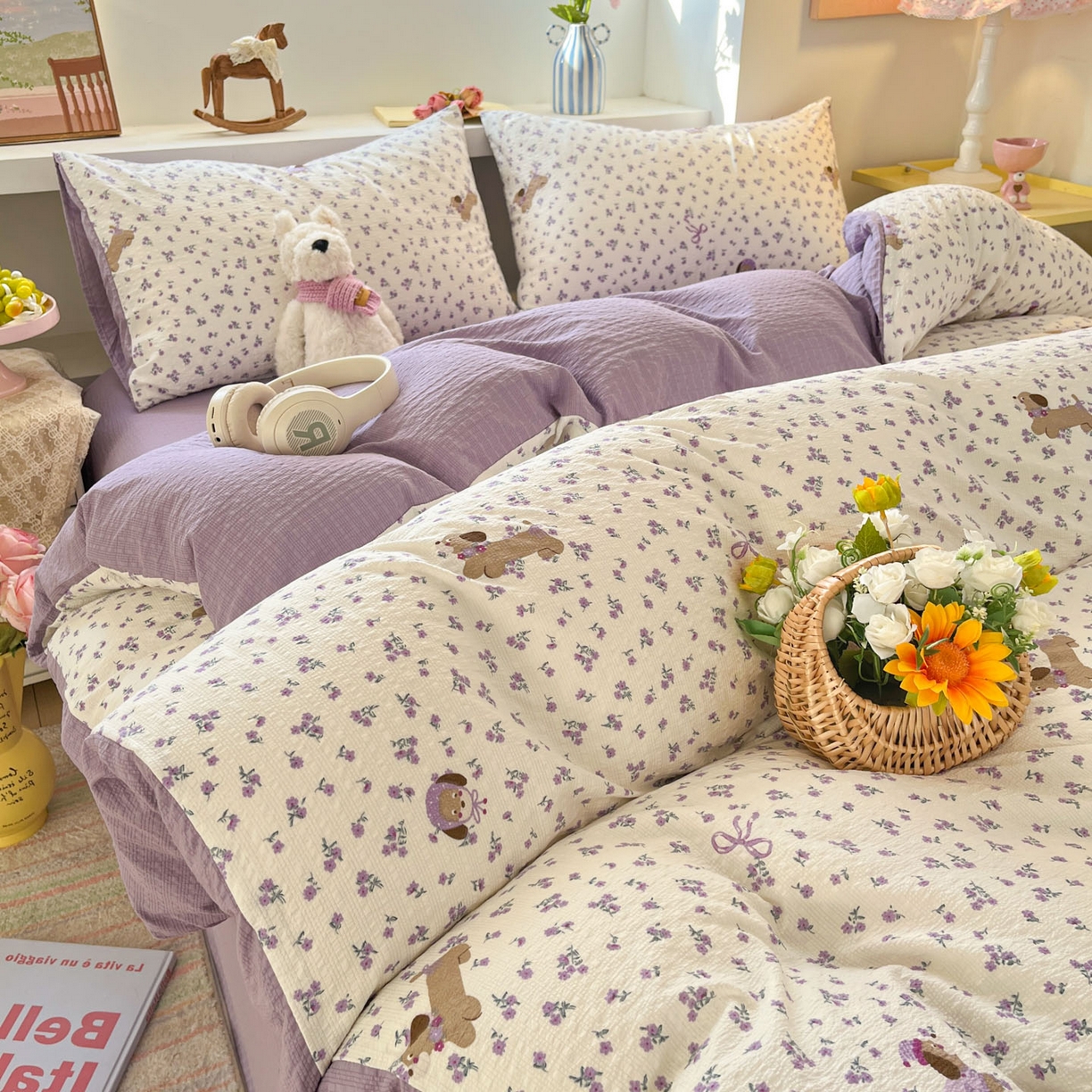 91家纺网 家纺一手货源 找家纺 卡迪熊家纺 2026新款软糯泡芙纱印花四件套 花间狗狗