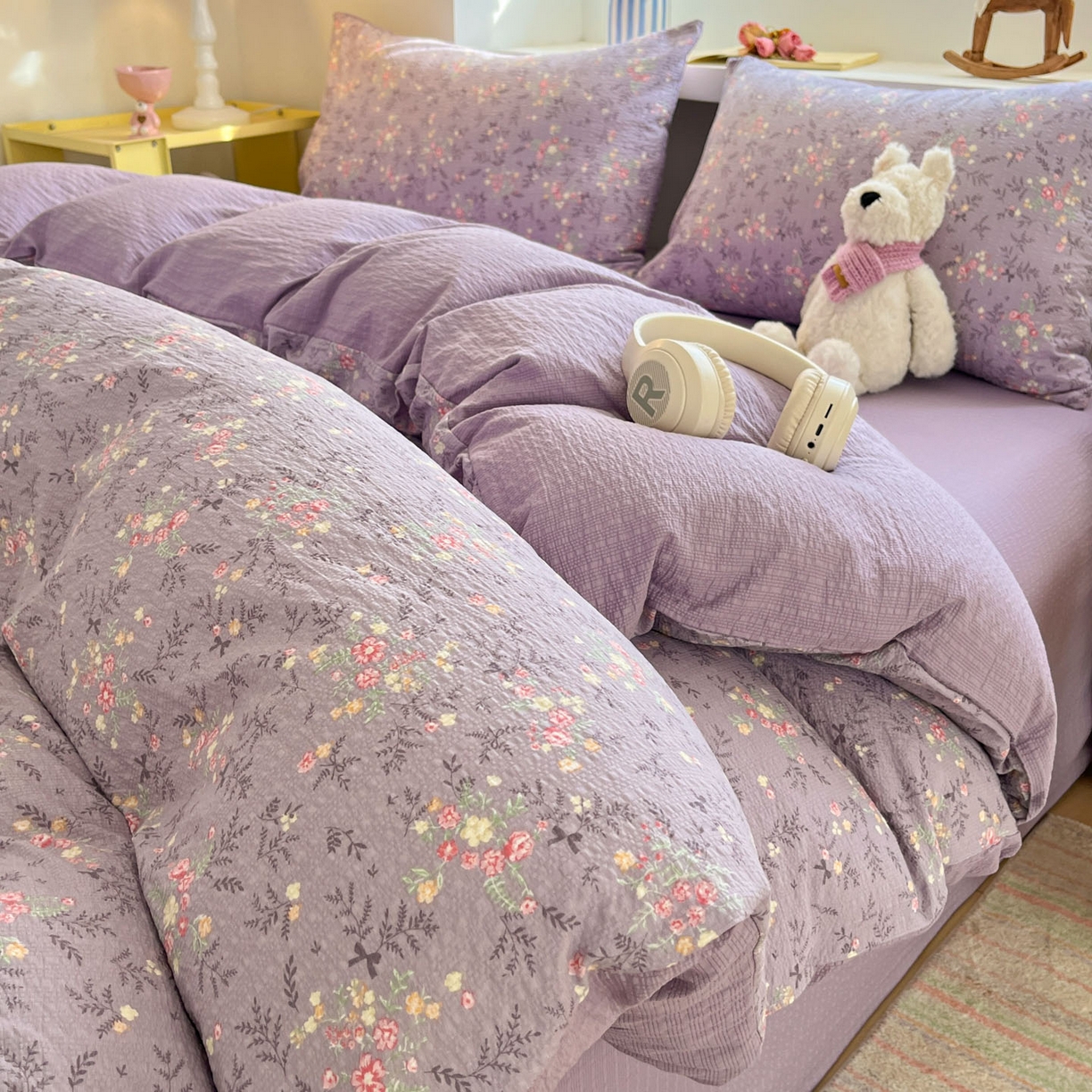 91家纺网 家纺一手货源 找家纺 卡迪熊家纺 2026新款软糯泡芙纱印花四件套 花枝招展