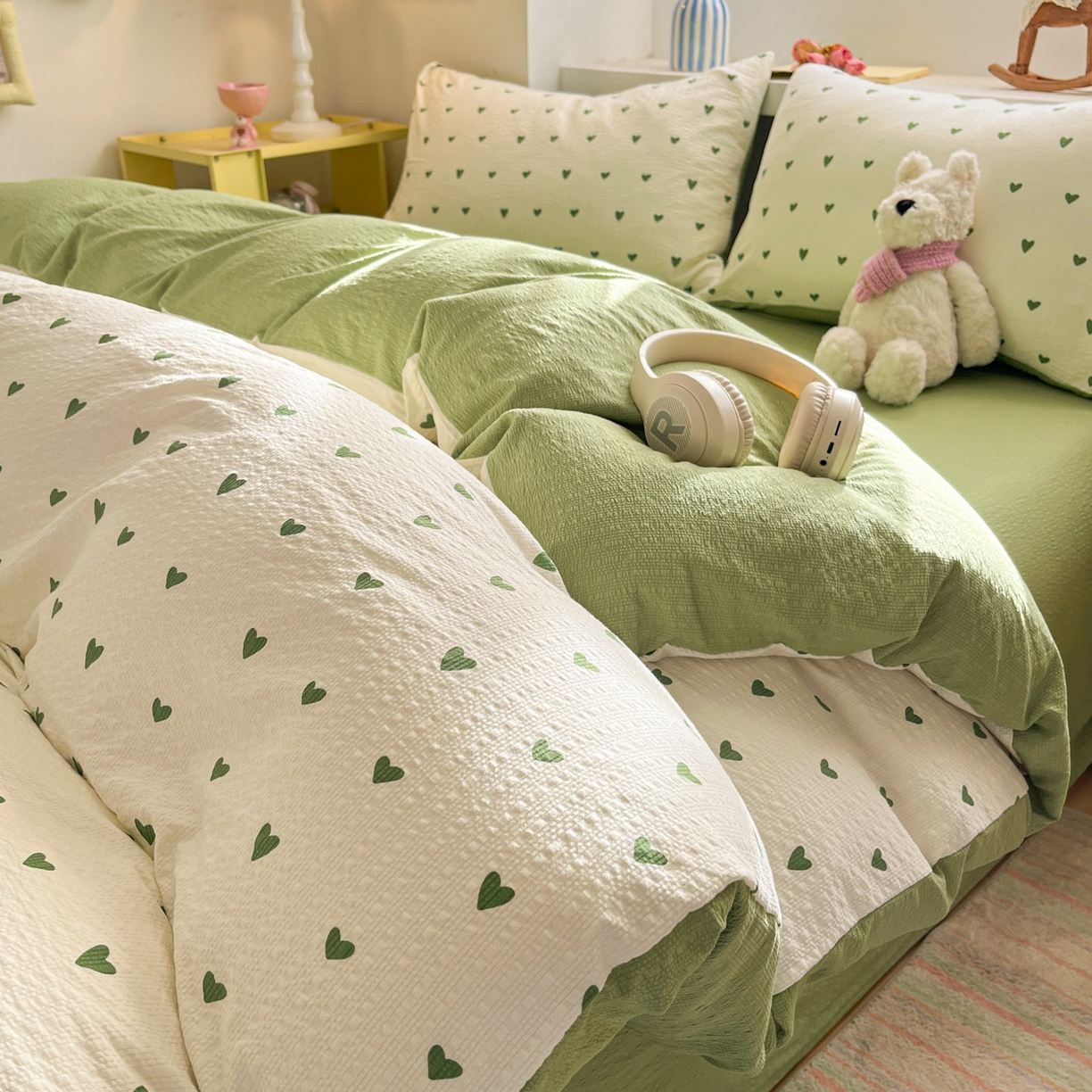 91家纺网 家纺一手货源 找家纺 卡迪熊家纺 2026新款软糯泡芙纱印花四件套 绿色爱心