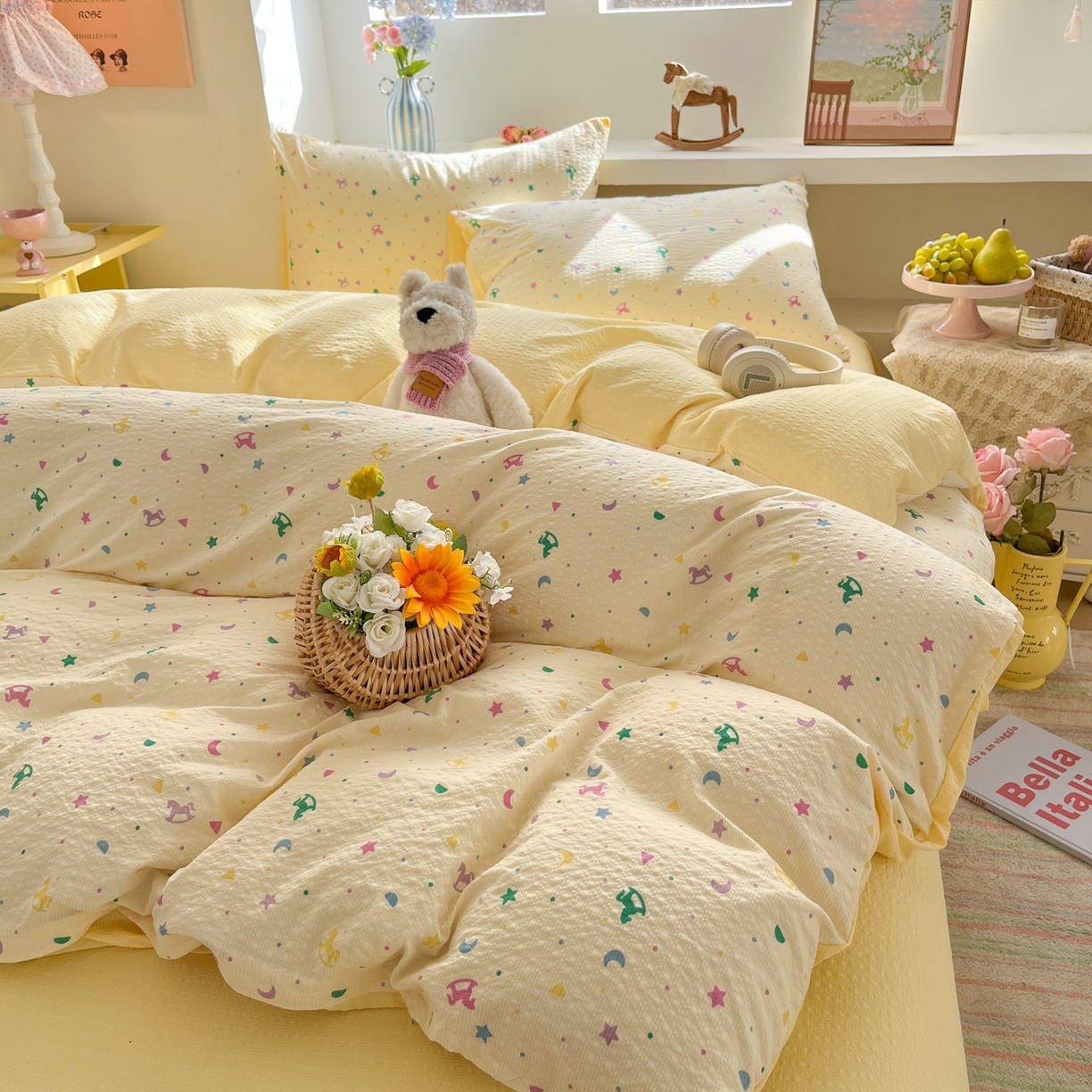 91家纺网 家纺一手货源 找家纺 卡迪熊家纺 2026新款软糯泡芙纱印花四件套 梦幻世界