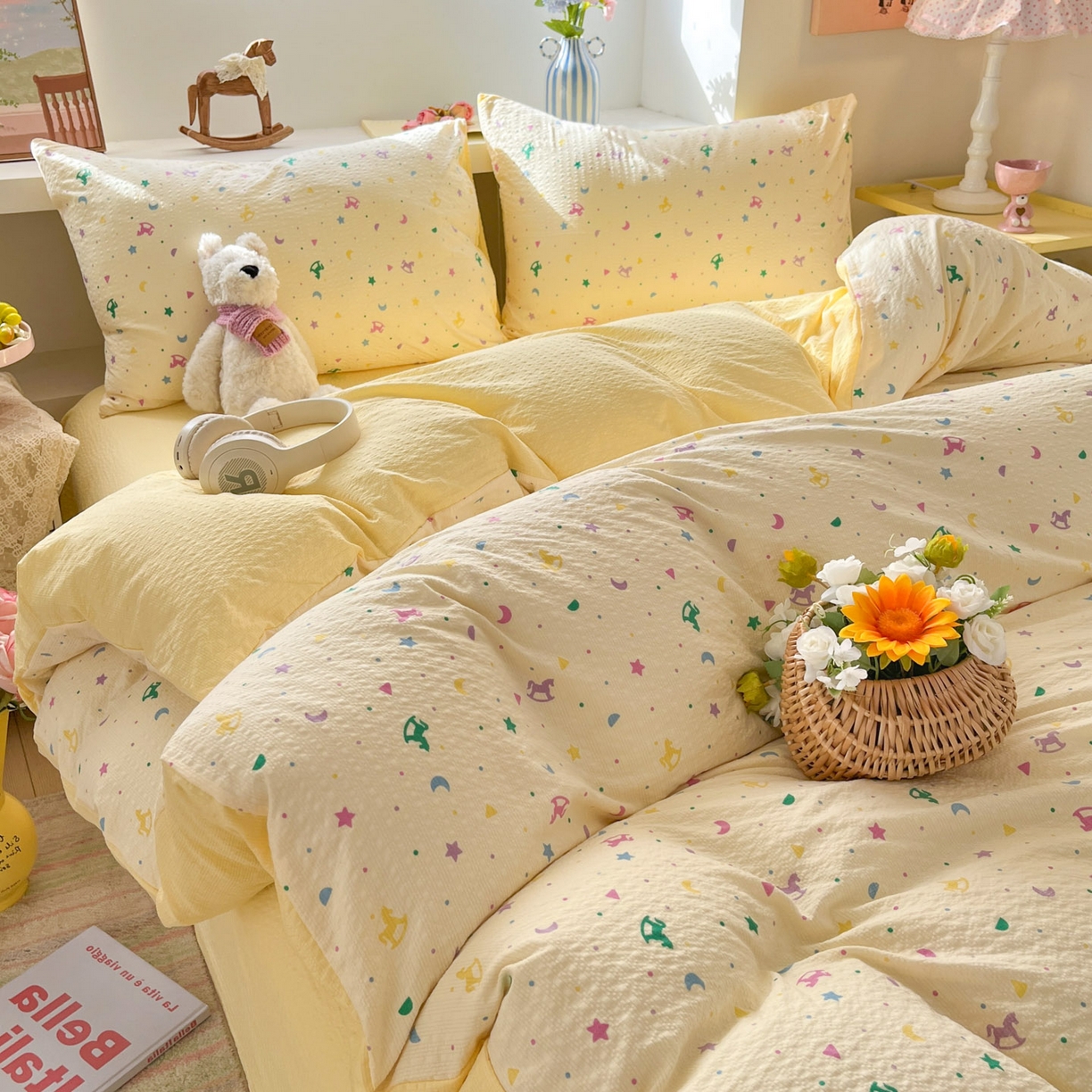 91家纺网 家纺一手货源 找家纺 卡迪熊家纺 2026新款软糯泡芙纱印花四件套 梦幻世界