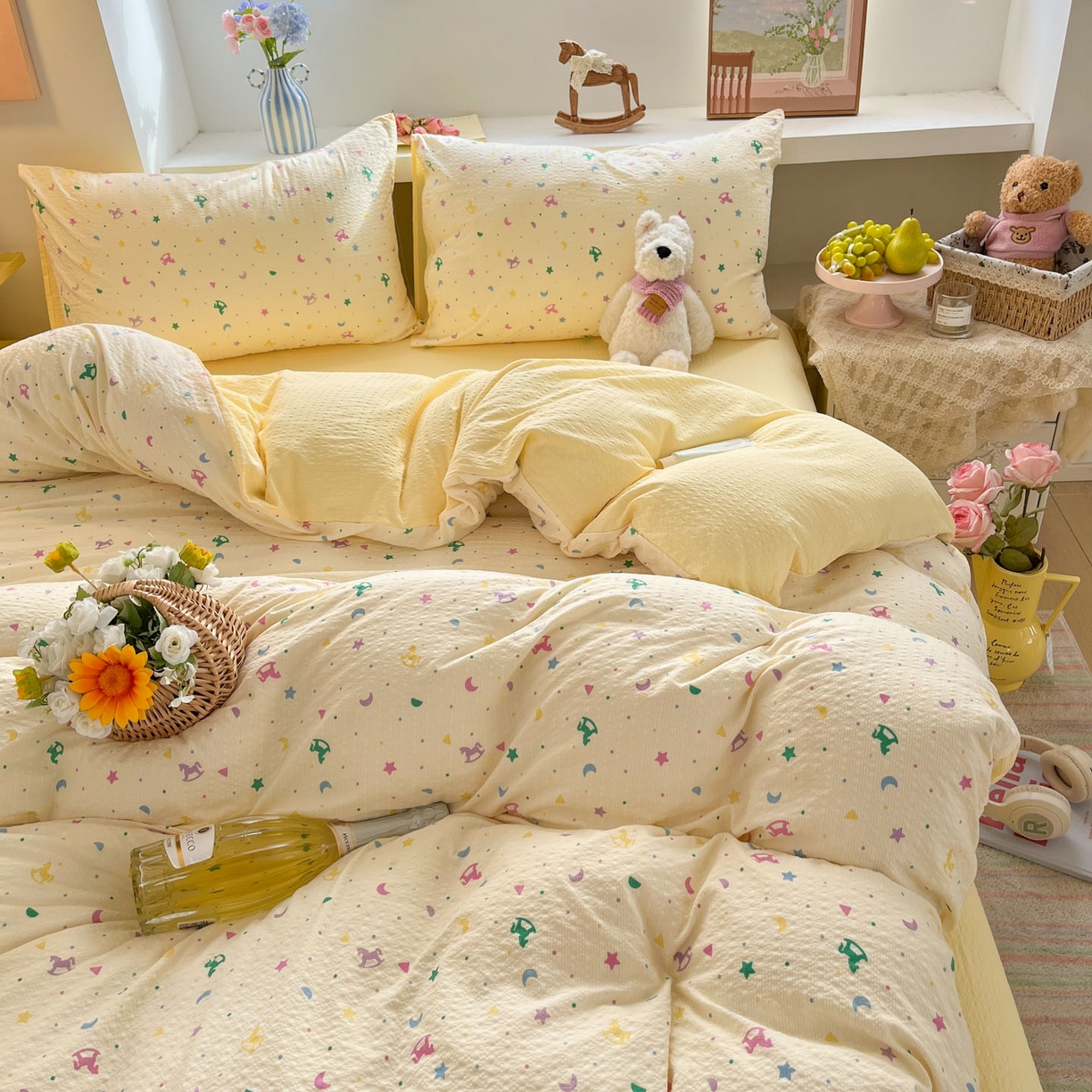 91家纺网 家纺一手货源 找家纺 卡迪熊家纺 2026新款软糯泡芙纱印花四件套 梦幻世界