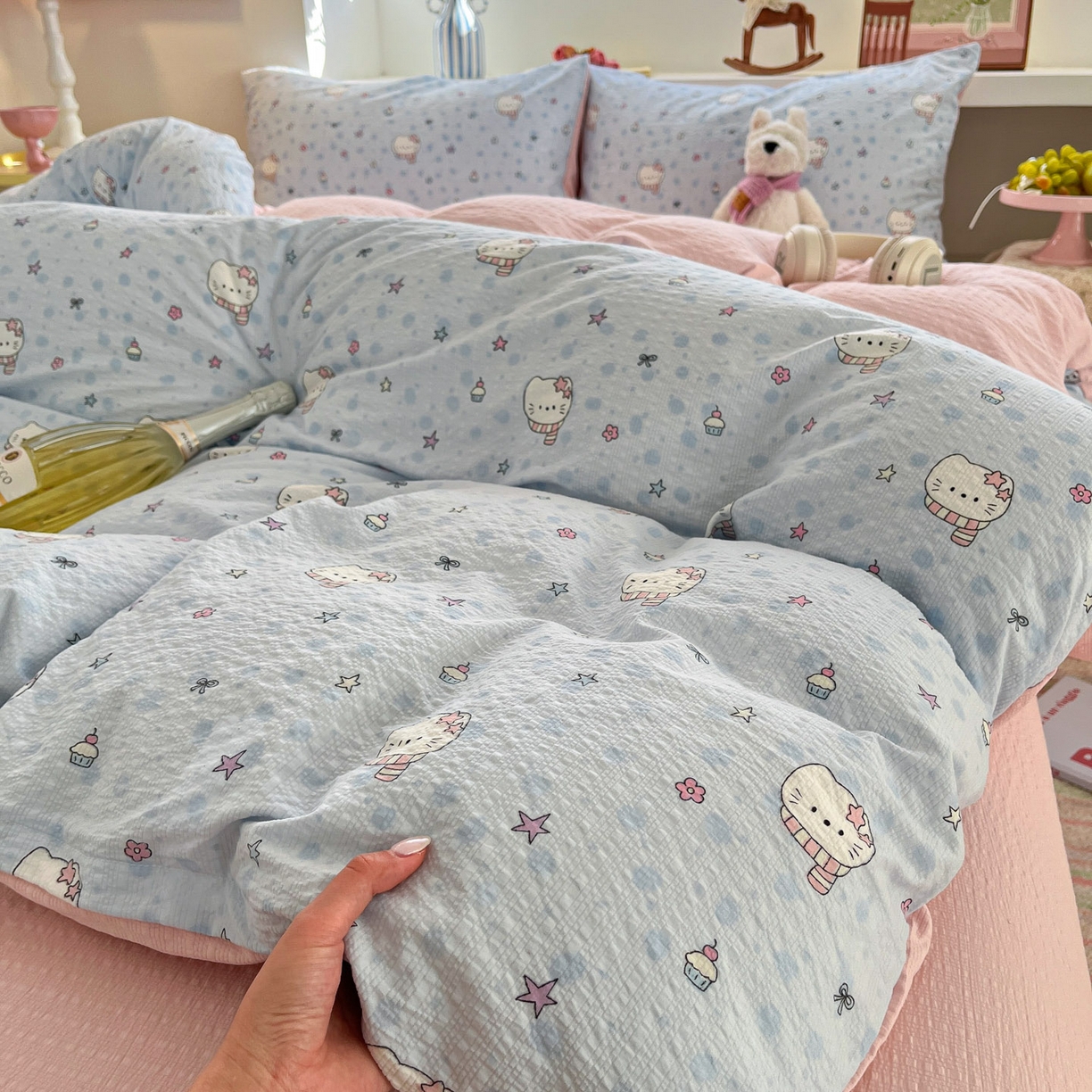 91家纺网 家纺一手货源 找家纺 卡迪熊家纺 2026新款软糯泡芙纱印花四件套 星星猫咪