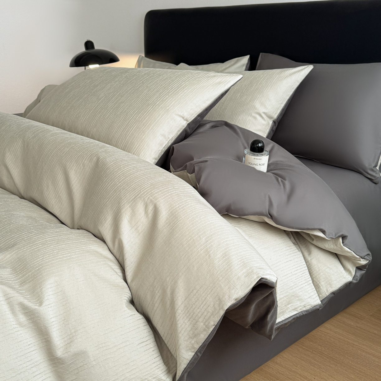 简宜家居（朝初家纺） 2026新款60立体提花全棉四件套 灰绿肌理