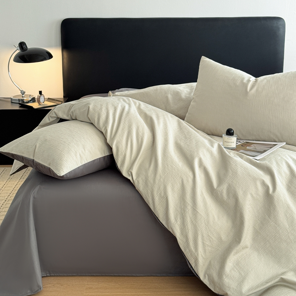 91家纺网 家纺一手货源 找家纺 简宜家居（朝初家纺） 2026新款60立体提花全棉四件套 灰绿肌理