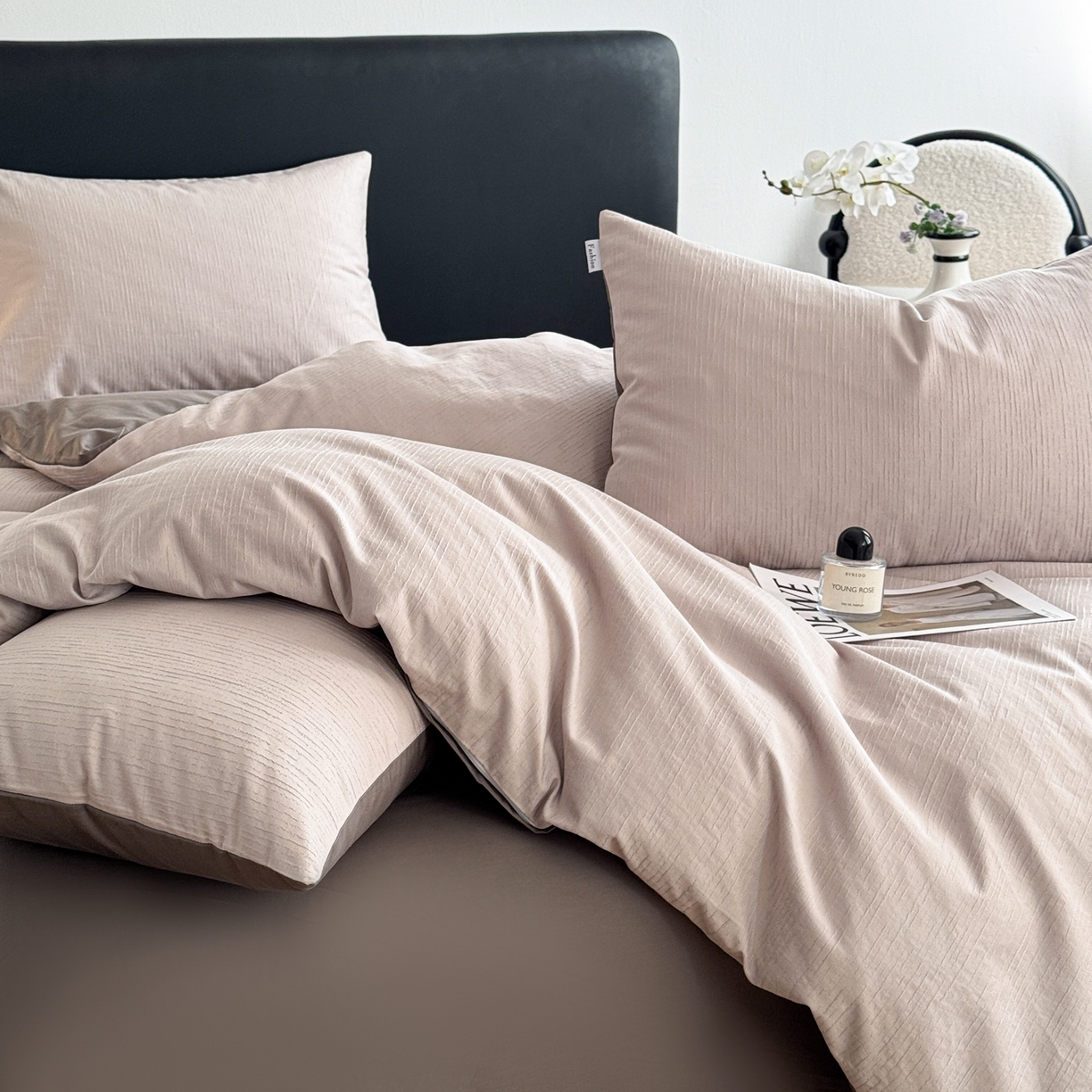 91家纺网 家纺一手货源 找家纺 简宜家居（朝初家纺） 2026新款60立体提花全棉四件套 可可肌理