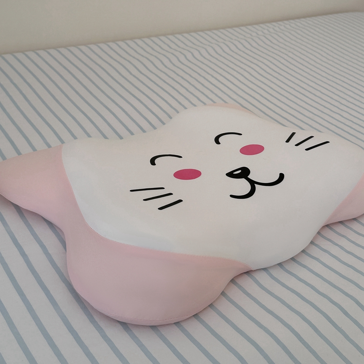 91家纺网 家纺一手货源 找家纺 （总）伟邦枕芯 2026新款小猫咪零压记忆枕头枕芯