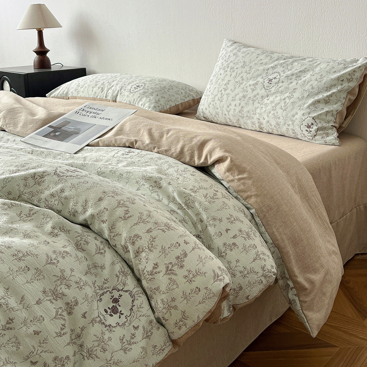 91家纺网 家纺一手货源 找家纺 一比一家纺 2026春季新款高克重加厚色织提花系列四件套 岚影