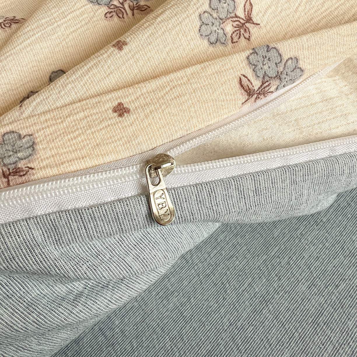 91家纺网 家纺一手货源 找家纺 一比一家纺 2026春季新款高克重加厚色织提花系列四件套 铃兰