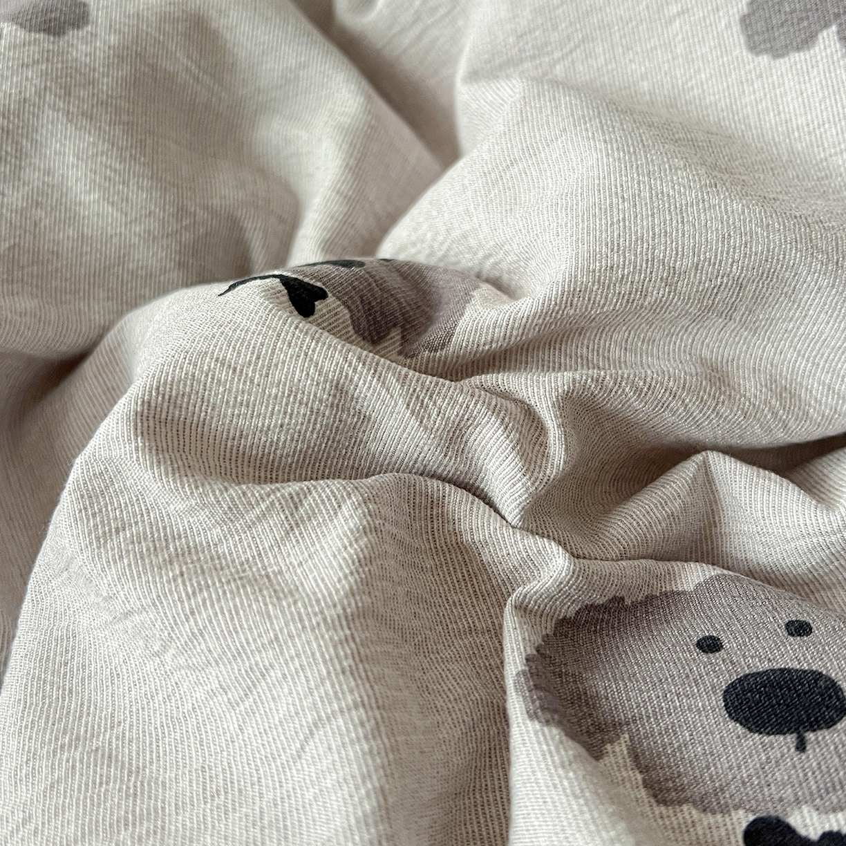 91家纺网 家纺一手货源 找家纺 一比一家纺 2026春季新款高克重加厚色织提花系列四件套 萌萌狗