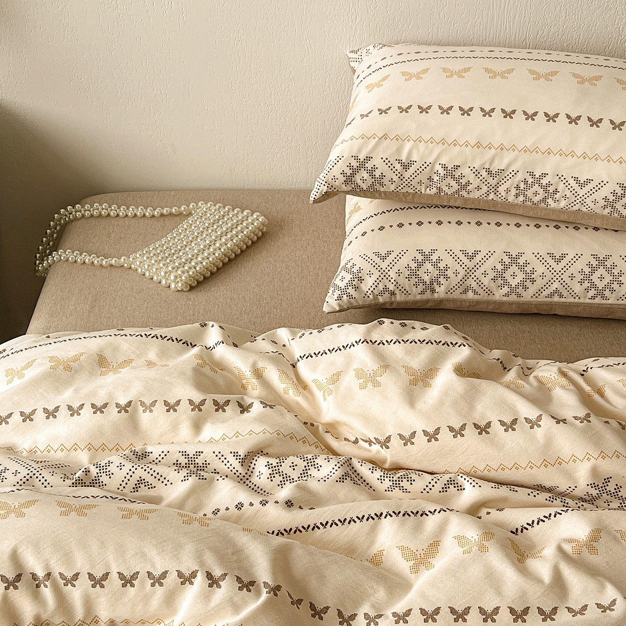 91家纺网 家纺一手货源 找家纺 一比一家纺 2026春季新款高克重加厚色织提花系列四件套 摩洛哥