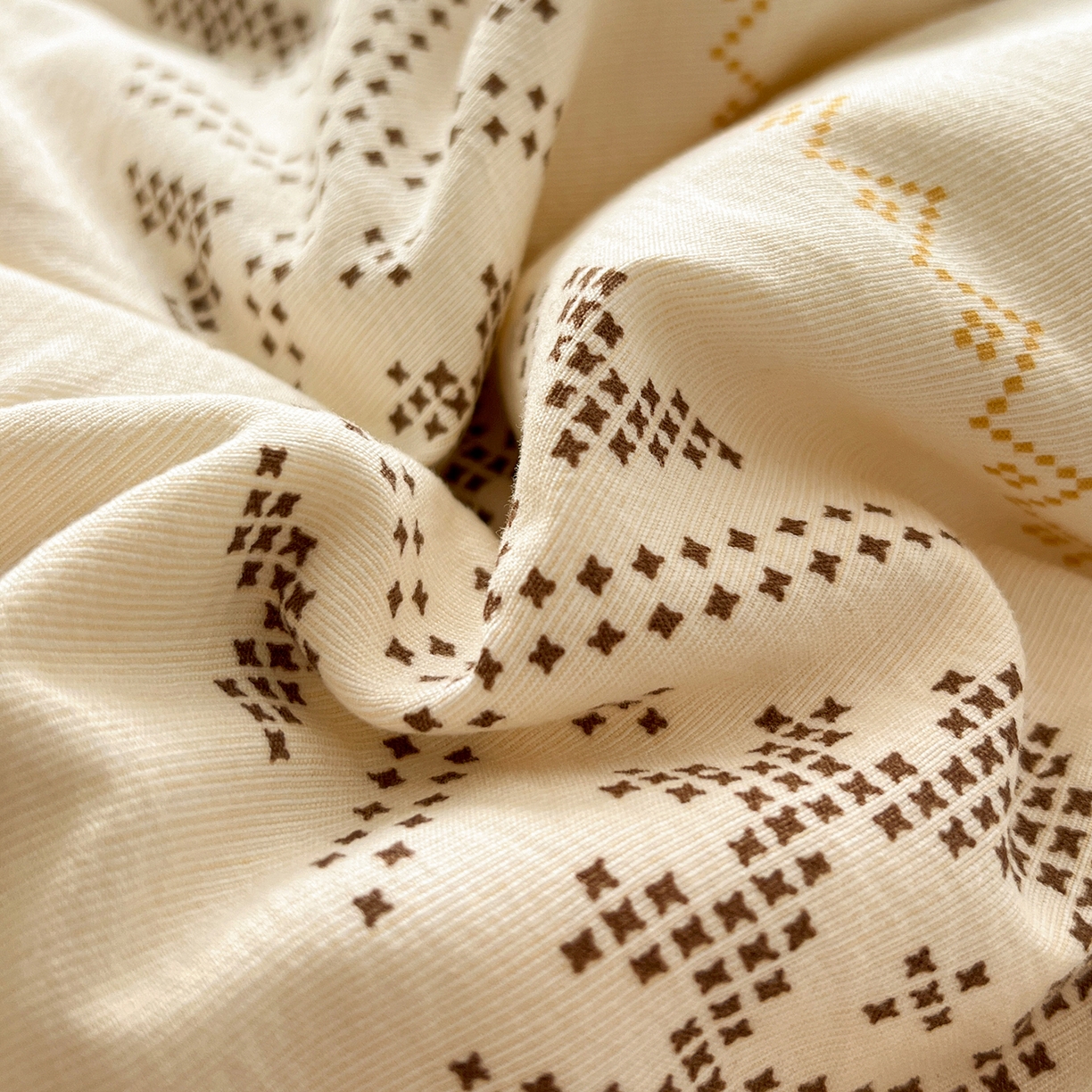 91家纺网 家纺一手货源 找家纺 一比一家纺 2026春季新款高克重加厚色织提花系列四件套 摩洛哥