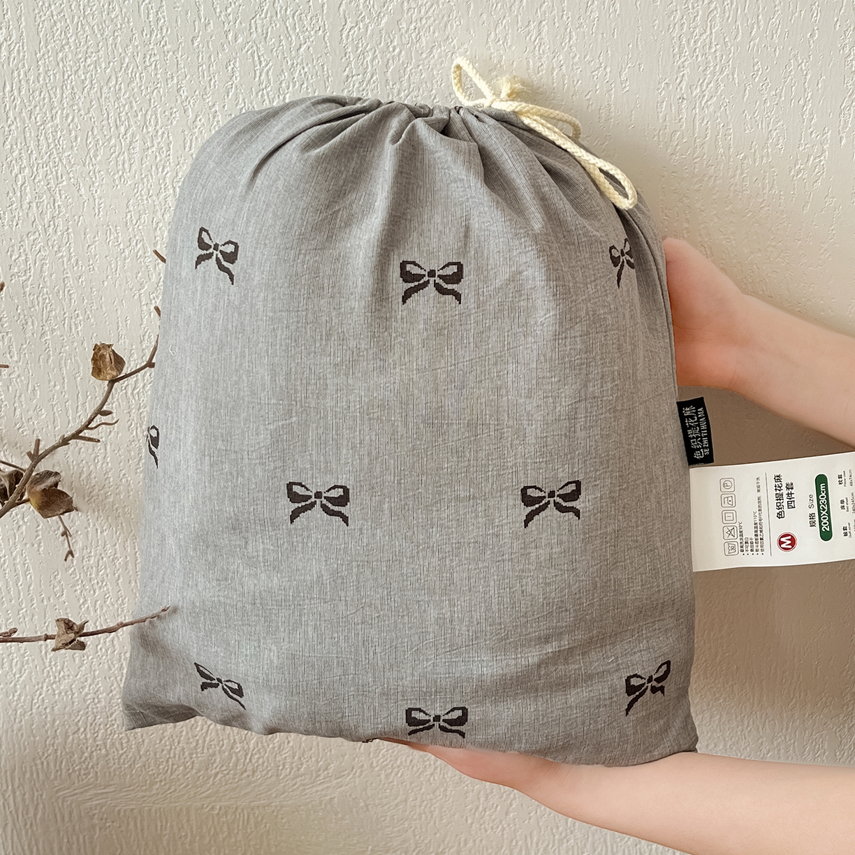 91家纺网 家纺一手货源 找家纺 一比一家纺 2026春季新款高克重加厚色织提花系列四件套 少女心