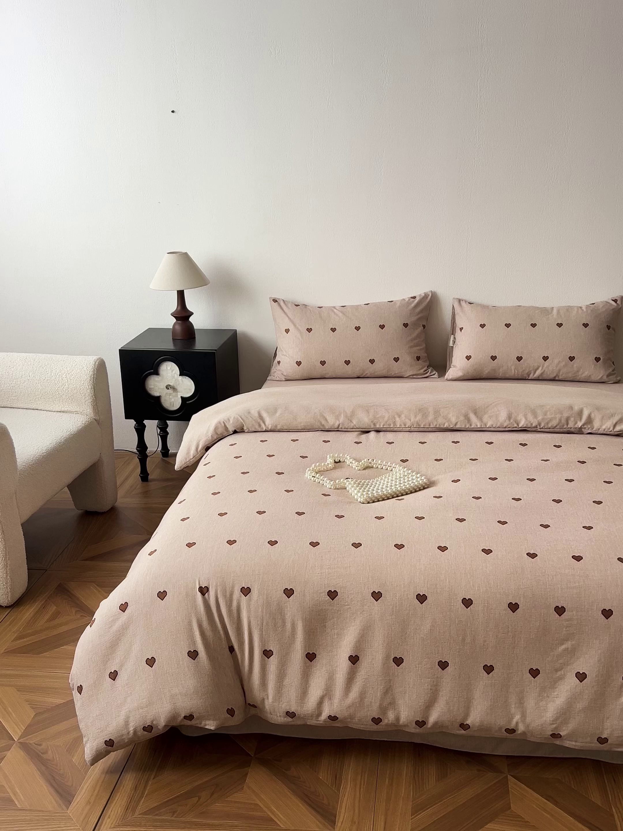 91家纺网 家纺一手货源 找家纺 一比一家纺 2026春季新款高克重加厚色织提花系列四件套 甜心咖