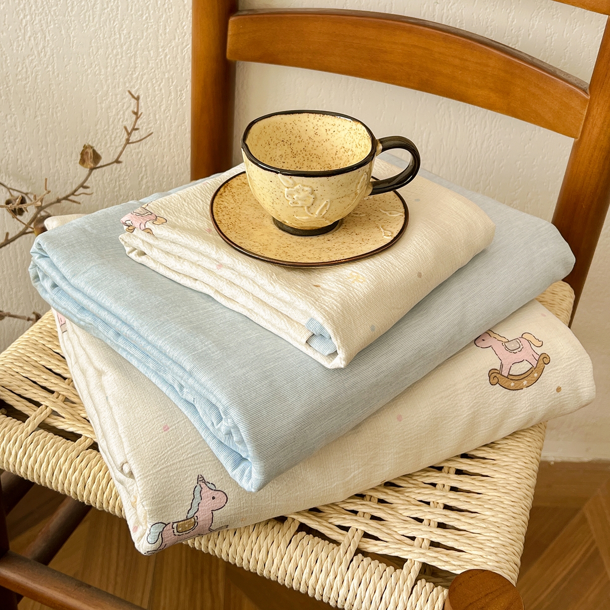 91家纺网 家纺一手货源 找家纺 一比一家纺 2026春季新款高克重加厚色织提花系列四件套 童梦园