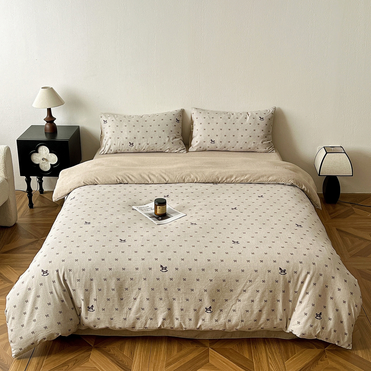 91家纺网 家纺一手货源 找家纺 一比一家纺 2026春季新款高克重加厚色织提花系列四件套 摇摇马