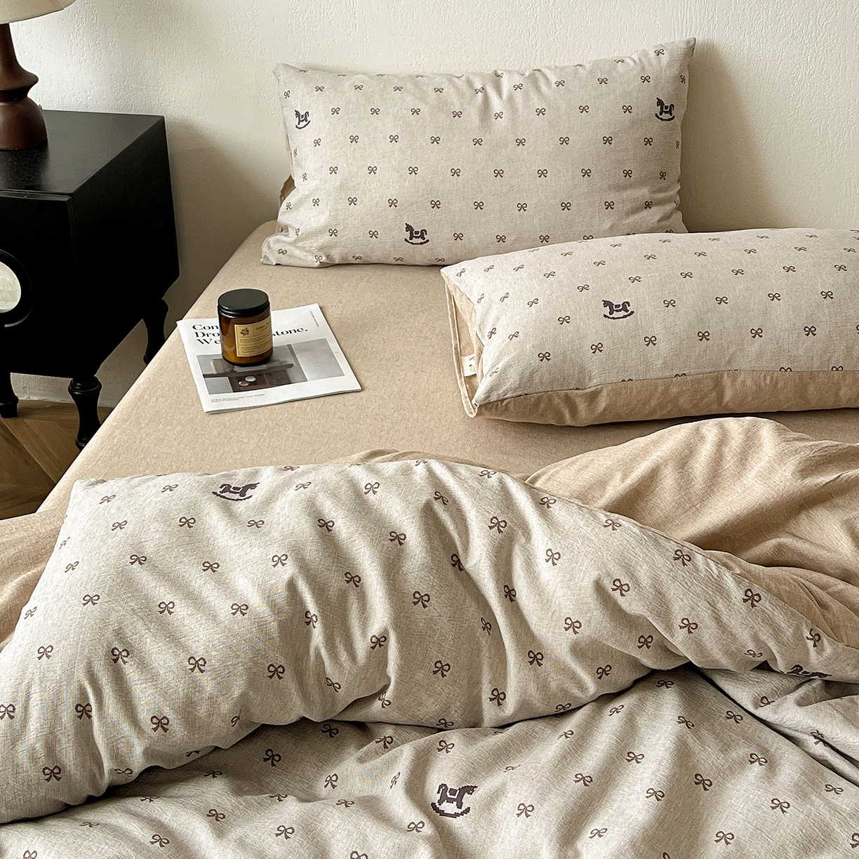 91家纺网 家纺一手货源 找家纺 一比一家纺 2026春季新款高克重加厚色织提花系列四件套 摇摇马