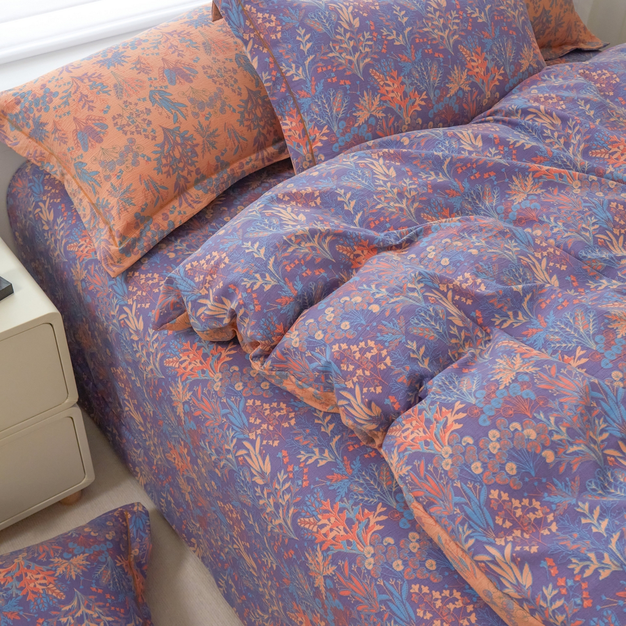 91家纺网 家纺一手货源 找家纺 恋之语 2026新款双层纱原麻复古风四件套 暖紫花影