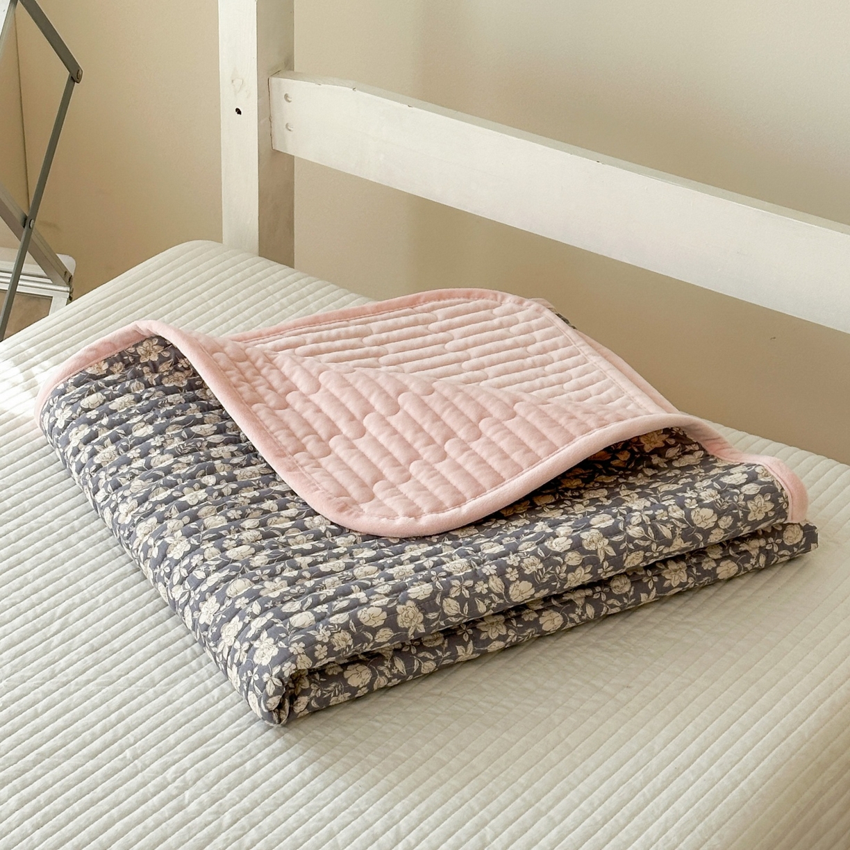 91家纺网 家纺一手货源 找家纺 凌云家纺 2026新款学生宿舍全棉床盖三件套 春汐