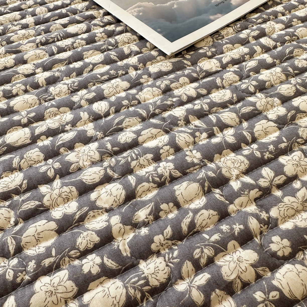 91家纺网 家纺一手货源 找家纺 凌云家纺 2026新款学生宿舍全棉床盖三件套 春汐