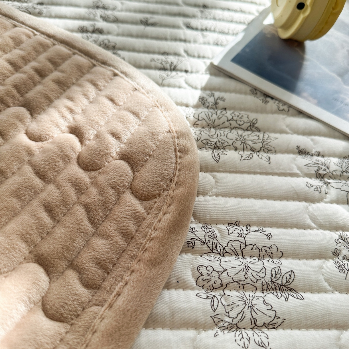 91家纺网 家纺一手货源 找家纺 凌云家纺 2026新款学生宿舍全棉床盖三件套 花韵