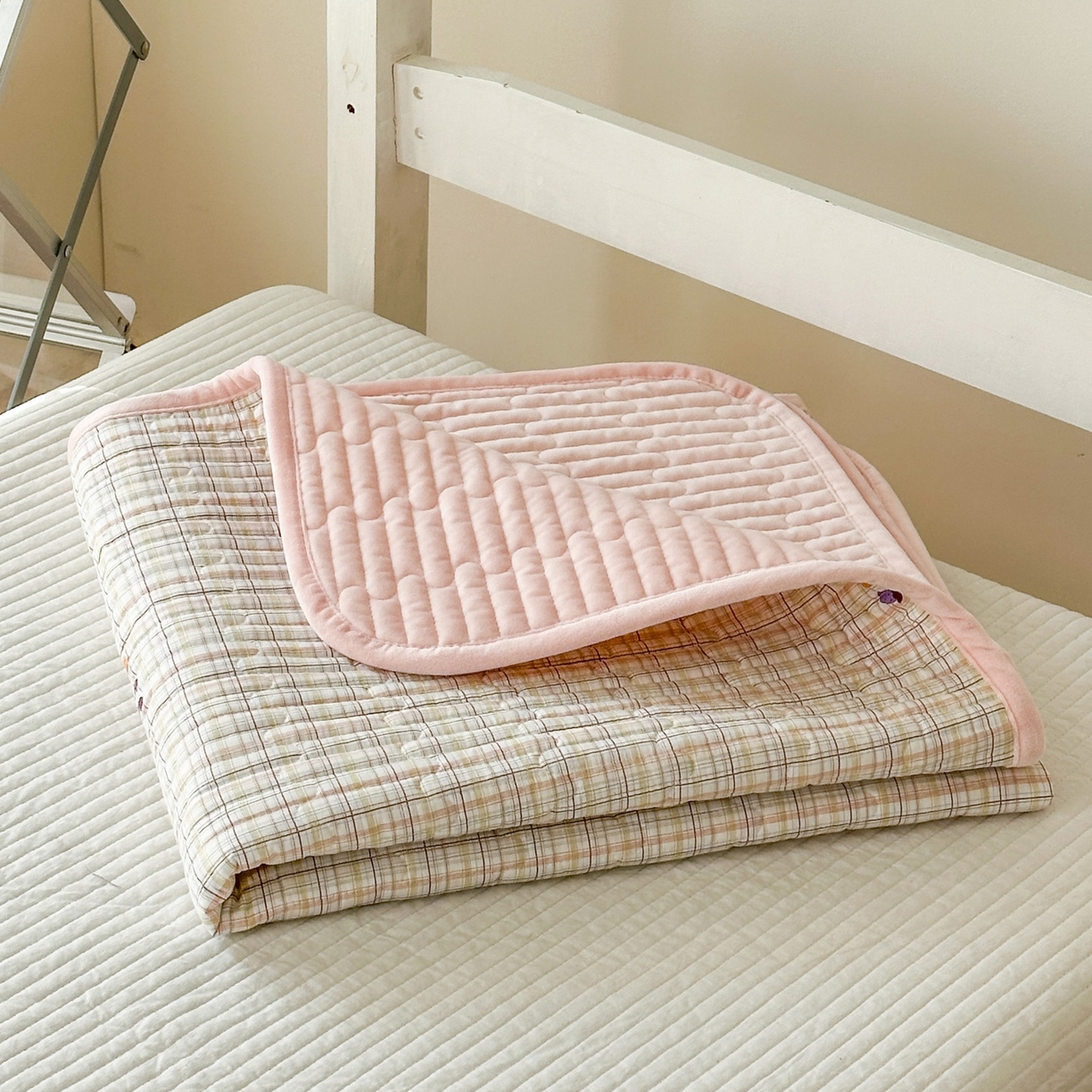 91家纺网 家纺一手货源 找家纺 凌云家纺 2026新款学生宿舍全棉床盖三件套 静若幽兰