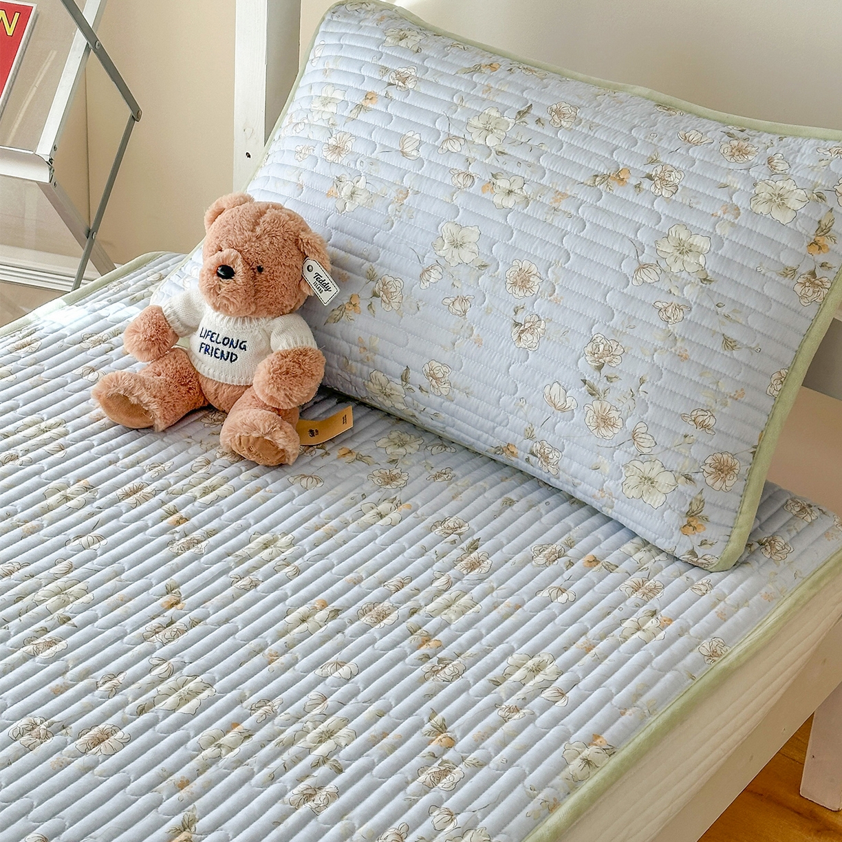 91家纺网 家纺一手货源 找家纺 凌云家纺 2026新款学生宿舍全棉床盖三件套 漫步云端