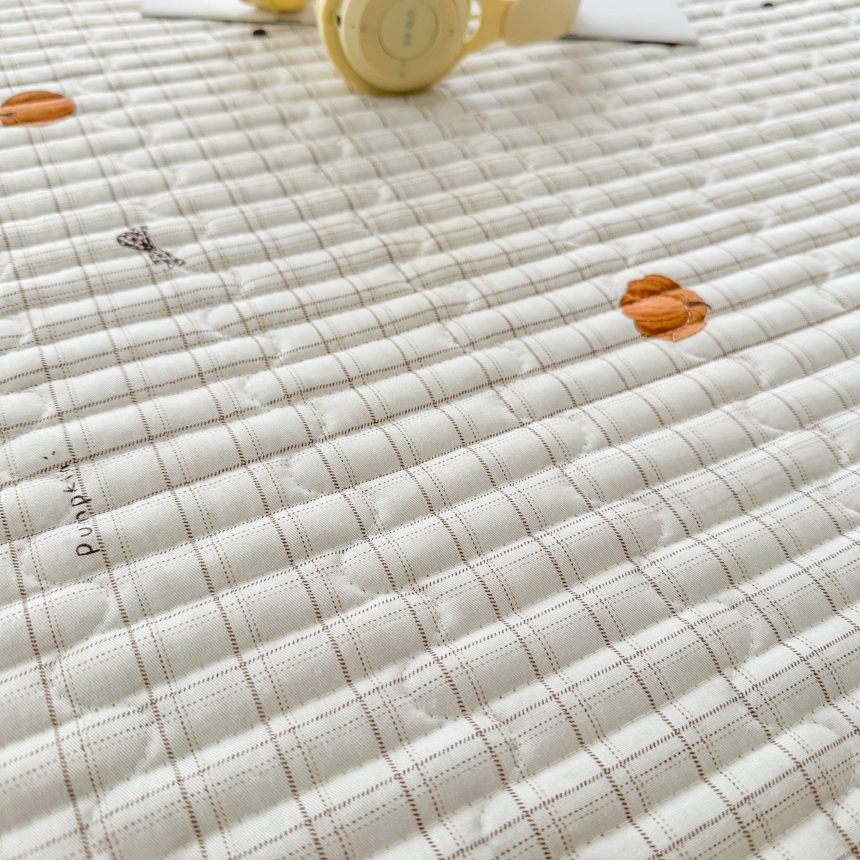 91家纺网 家纺一手货源 找家纺 凌云家纺 2026新款学生宿舍全棉床盖三件套 南瓜可可