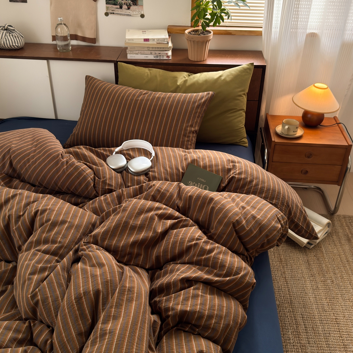 91家纺网 家纺一手货源 找家纺 例外 2026新款全棉纯棉色织水洗棉四件套-达尔文条纹 达尔文藏蓝底【枕套咸菜绿1条纹1】