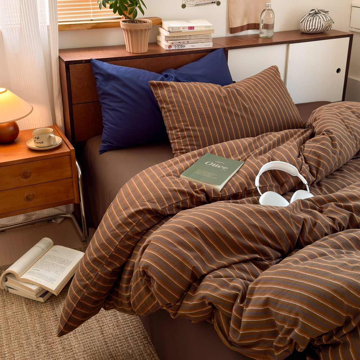 91家纺网 家纺一手货源 找家纺 例外 2026新款全棉纯棉色织水洗棉四件套-达尔文条纹 达尔文咖底【枕套藏蓝1条纹1】