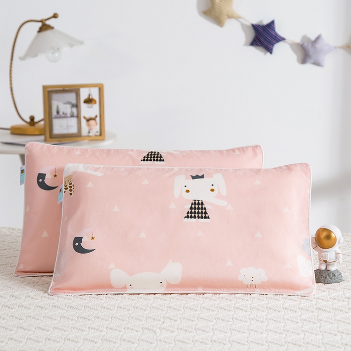 良佐生活 2026新款60支全棉纯棉贡缎嵌绳款枕套 粉象安安