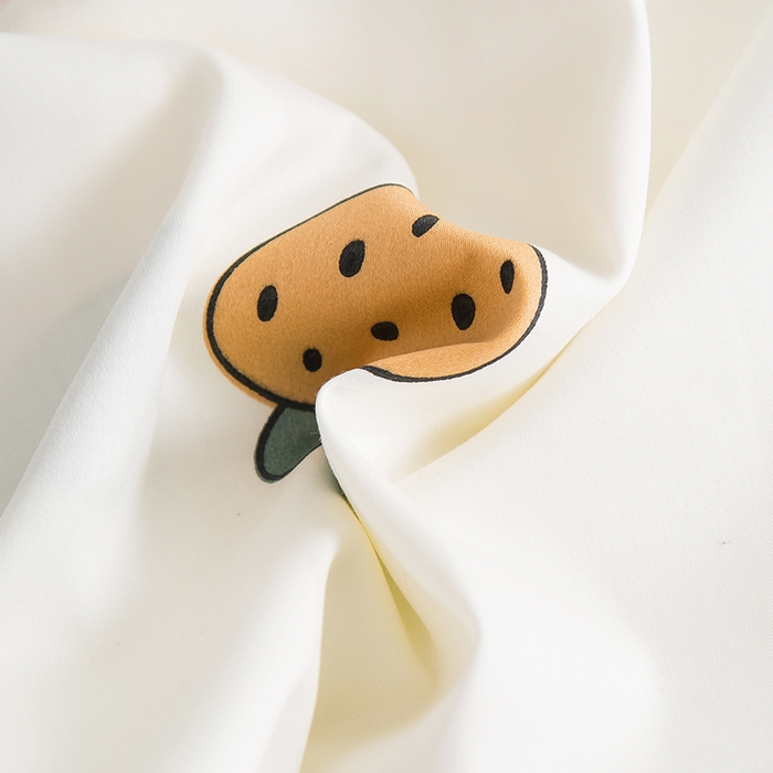 91家纺网 家纺一手货源 找家纺 良佐生活 2026新款60支全棉纯棉贡缎嵌绳款枕套 草莓小町