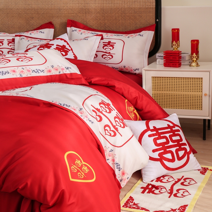 91家纺网 家纺一手货源 找家纺 啊雅家居 2026新款大红婚庆数码印花四件套床单款床笠款 双囍