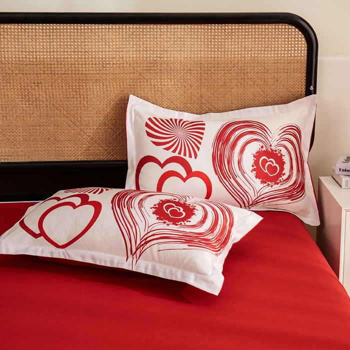 91家纺网 家纺一手货源 找家纺 啊雅家居 2026新款大红婚庆数码印花四件套床单款床笠款 心爱