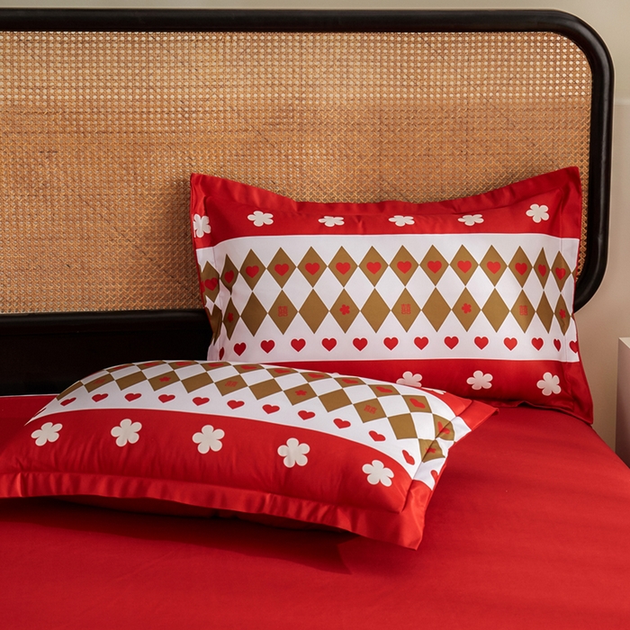 91家纺网 家纺一手货源 找家纺 啊雅家居 2026新款大红婚庆数码印花四件套床单款床笠款 永结同心