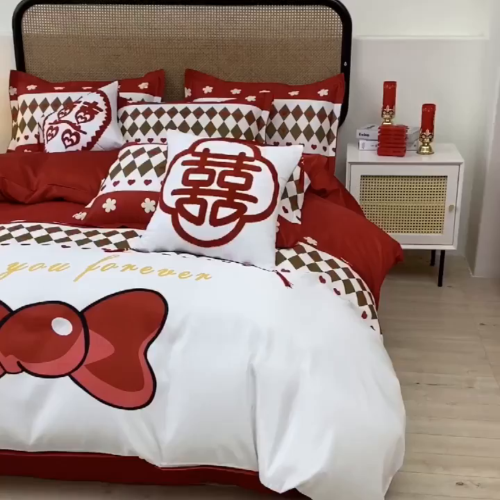 91家纺网 家纺一手货源 找家纺 啊雅家居 2026新款大红婚庆数码印花四件套床单款床笠款 永结同心