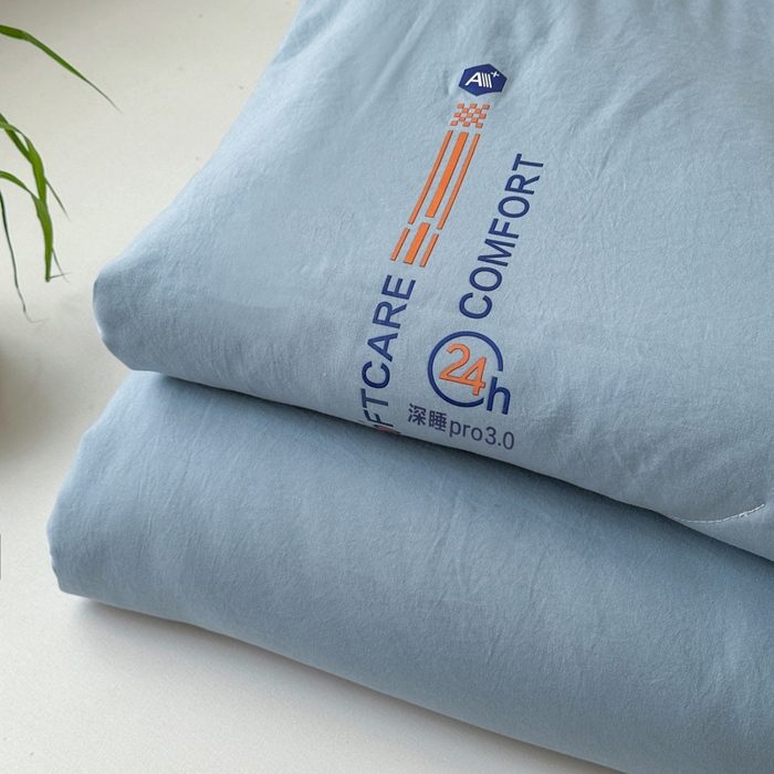 91家纺网 家纺一手货源 找家纺 蓝雀翎 2025新款深睡Pro3.0双感夏被系列 深睡Pro云感夏被-天蓝色