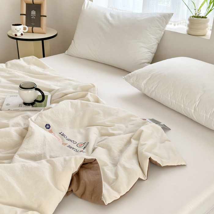 91家纺网 家纺一手货源 找家纺 蓝雀翎 2025新款深睡Pro3.0双感夏被系列 深睡Pro云感夏被-奶杏色