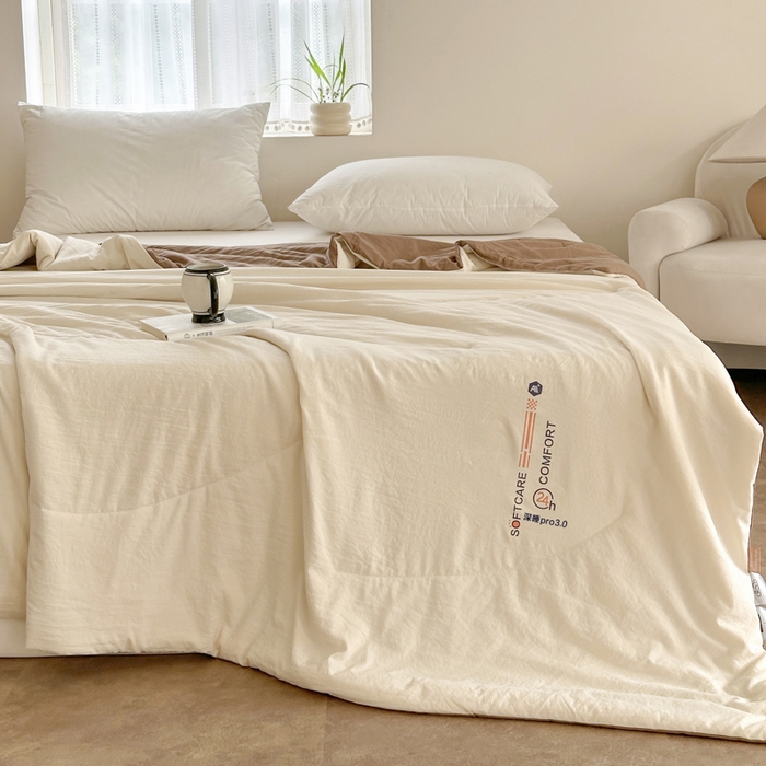 91家纺网 家纺一手货源 找家纺 蓝雀翎 2025新款深睡Pro3.0双感夏被系列 深睡Pro云感夏被-奶杏色