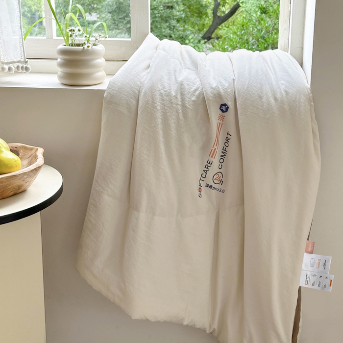 91家纺网 家纺一手货源 找家纺 蓝雀翎 2025新款深睡Pro3.0双感夏被系列 深睡Pro云感夏被-奶杏色