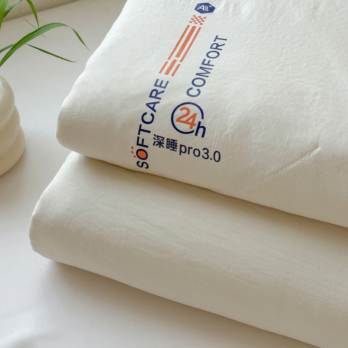 91家纺网 家纺一手货源 找家纺 蓝雀翎 2025新款深睡Pro3.0双感夏被系列 深睡Pro云感夏被-奶杏色