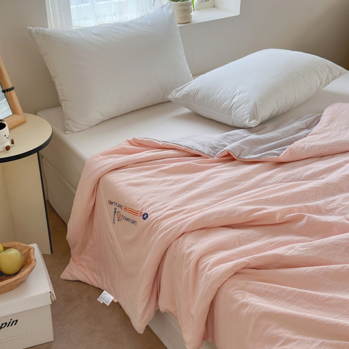 91家纺网 家纺一手货源 找家纺 蓝雀翎 2025新款深睡Pro3.0双感夏被系列 深睡Pro云感夏被-少女粉