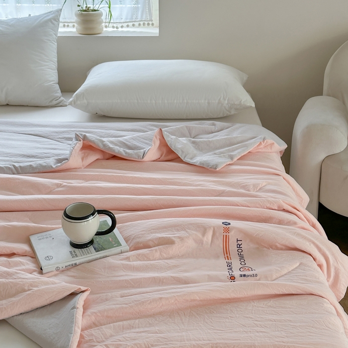 91家纺网 家纺一手货源 找家纺 蓝雀翎 2025新款深睡Pro3.0双感夏被系列 深睡Pro云感夏被-少女粉