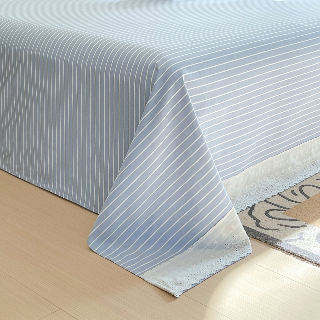 91家纺网 家纺一手货源 找家纺 春皖家纺 2026春夏新款老粗布花边款凉席席子单床单 床单单件 花边-细川聚