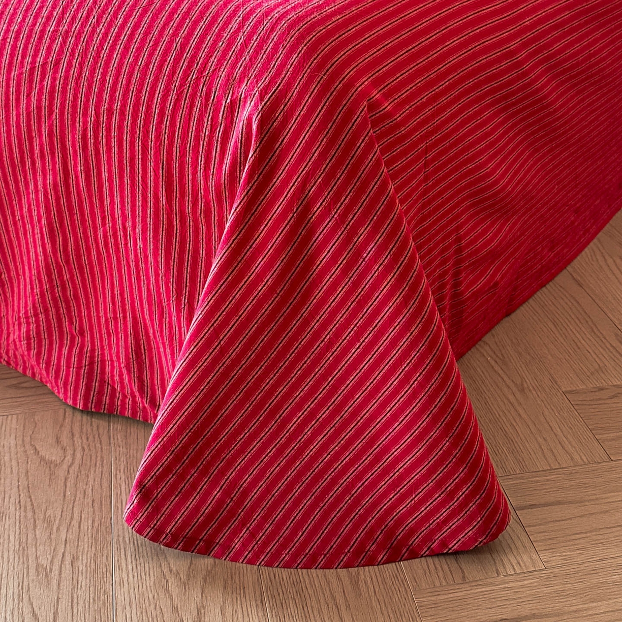 91家纺网 家纺一手货源 找家纺 （总）RYB红黄兰 2026新款设计师原创全棉色织水洗棉贴布绣三件套四件套