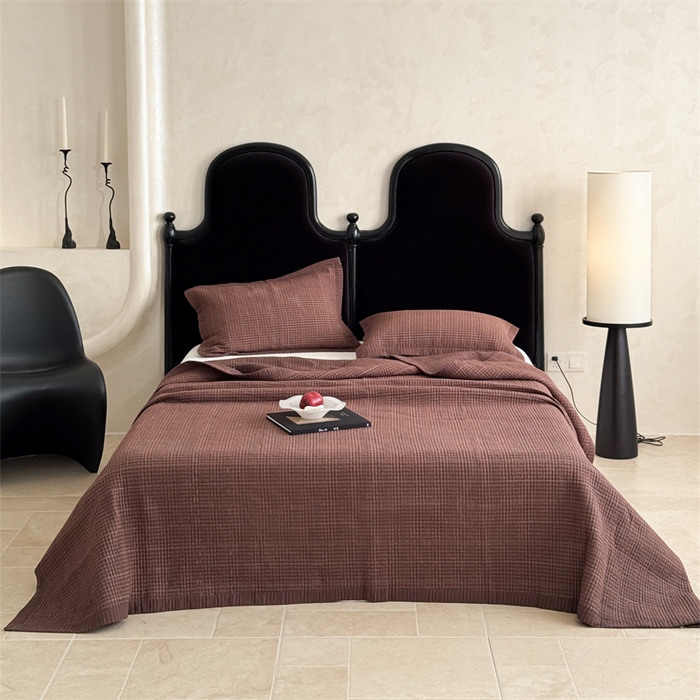 91家纺网 家纺一手货源 找家纺 床盖工厂店 2026新款双面水洗全棉填充新疆棉花床盖四件套 赫本咖