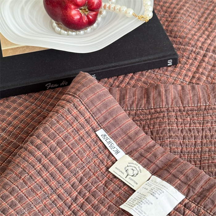 91家纺网 家纺一手货源 找家纺 床盖工厂店 2026新款双面水洗全棉填充新疆棉花床盖四件套 赫本咖