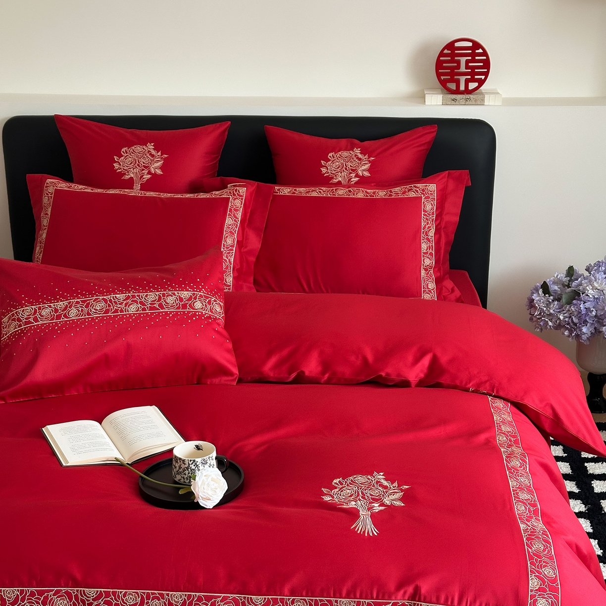 91家纺网 家纺一手货源 找家纺 曼布缇 2026春夏新款长绒棉刺绣四件套-素雅怡人（会员减20  券后控价418起） 素雅怡人 夏威夷红