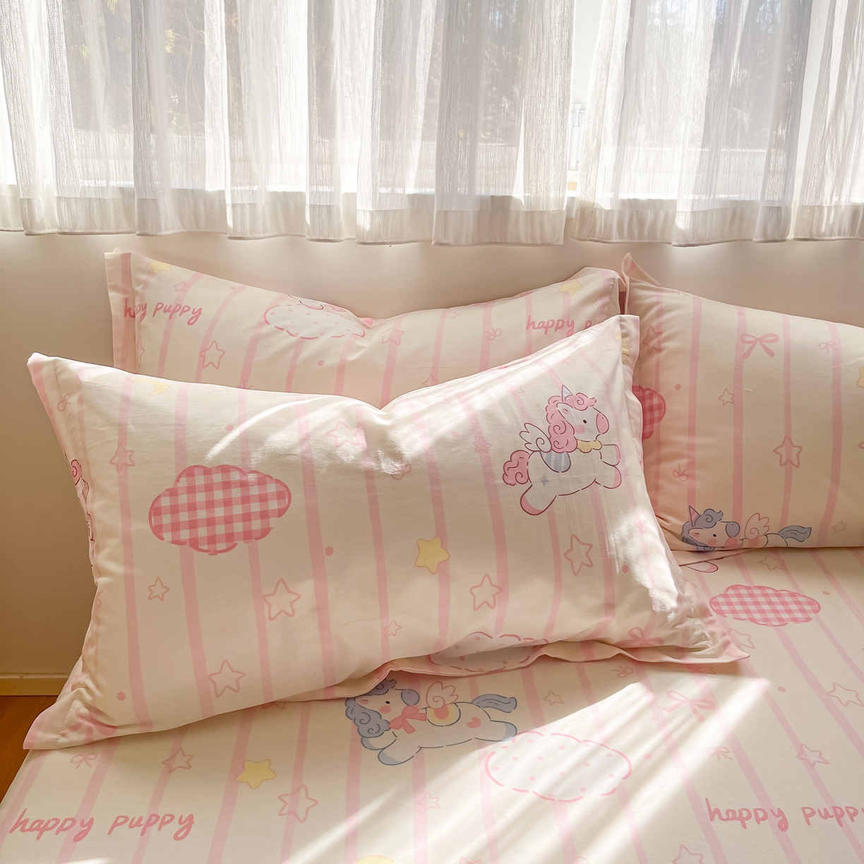 91家纺网 家纺一手货源 找家纺 花梦欣 2026新款全棉印花单品系列3简约卡通款-单枕套 粉色独角兽