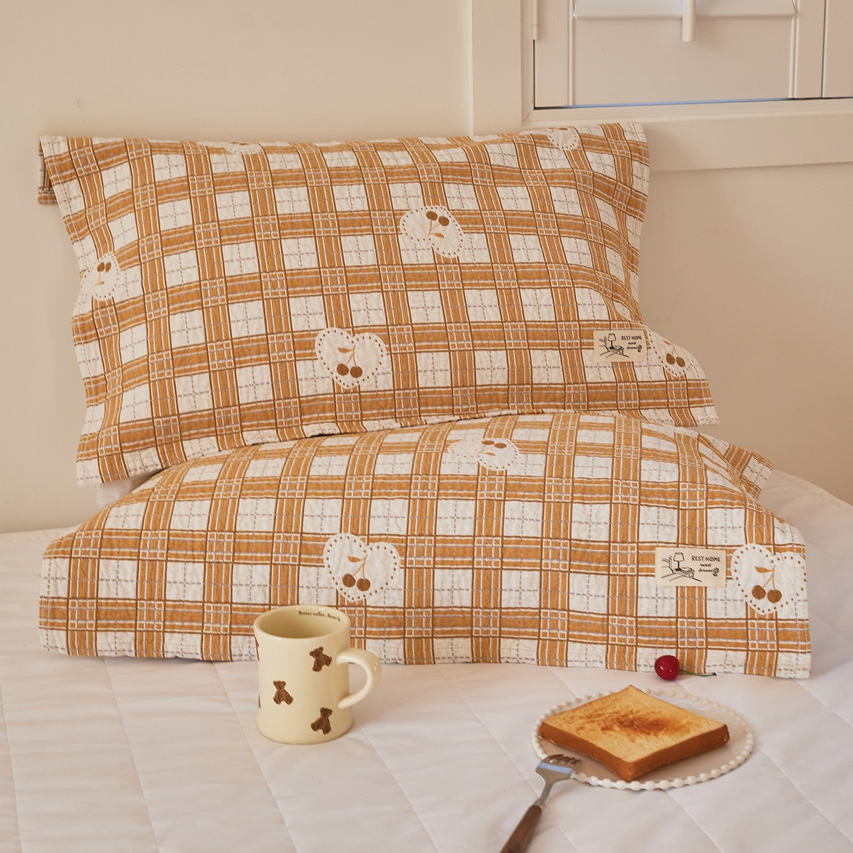 沐瑟家纺 2026新款安心棉枕巾 爱心樱桃-黄